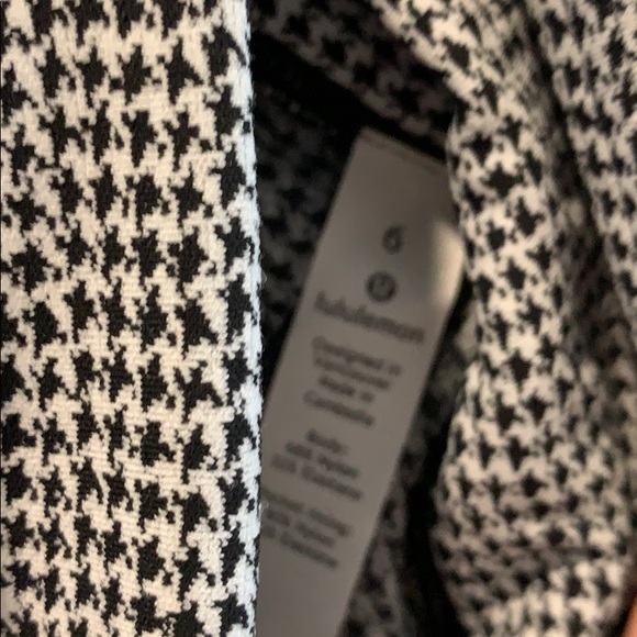 Lululemon Black White Speed Up Tight 28” Luxtreme - Picture 8 of 9